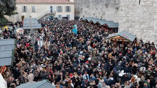 Badnjak u gradu, srijeda 24. prosinca 2024.