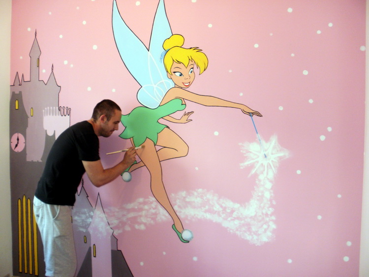 Dino Dević: Zidni murali