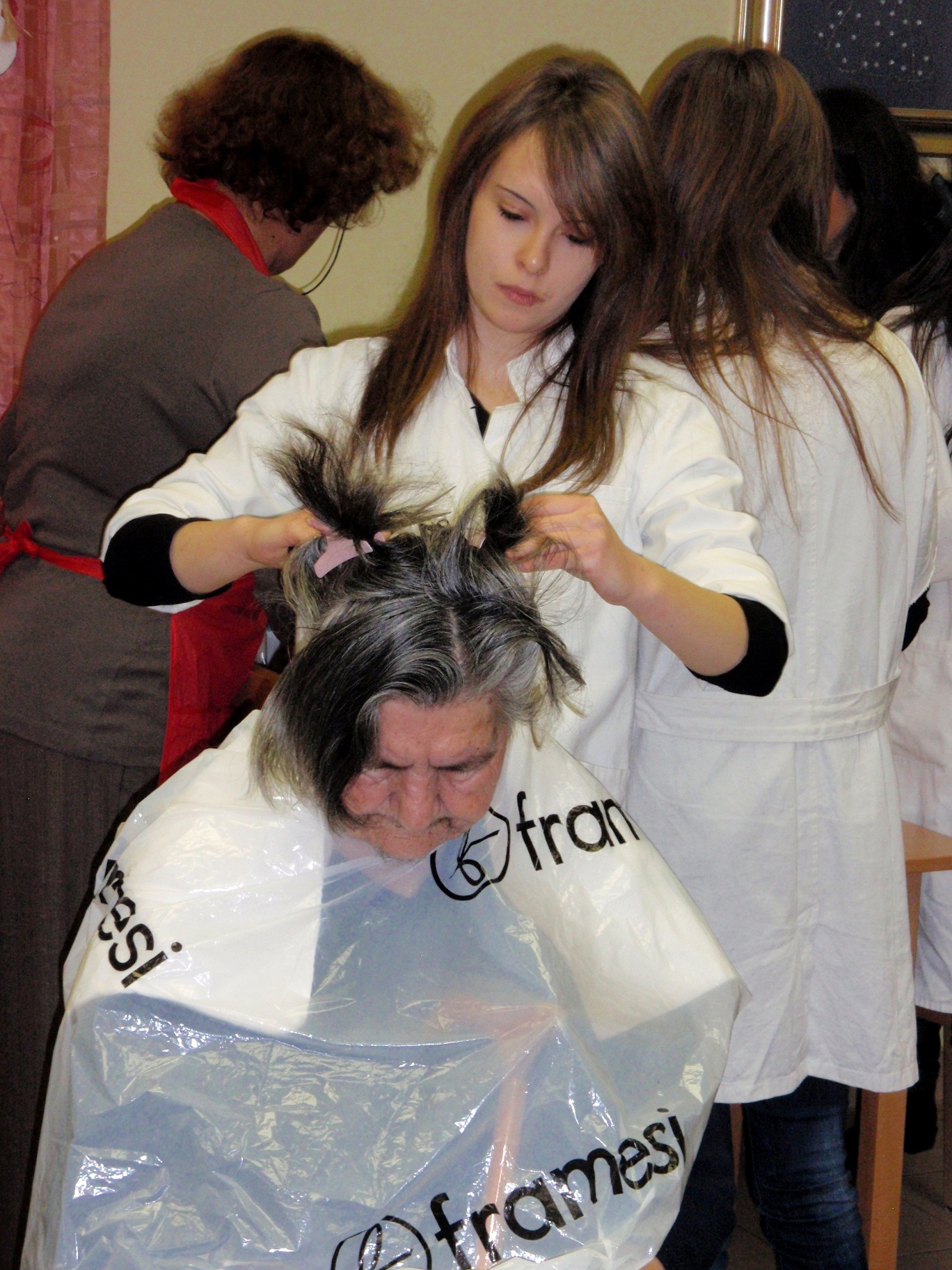 OLYMPUS DIGITAL CAMERA OLYMPUS DIGITAL CAMERA