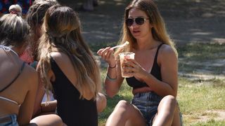 Rješenje za osvježenje: Kupanje u ledenoj rijeci Krki u NP Krka. Photo: Hrvoje Jelavić/PIXSELL