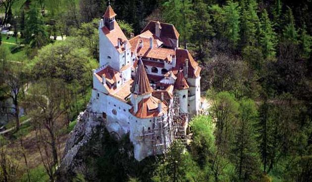 Drakulin Dvorac Transilvanija (foto: www.wayfaring.info)