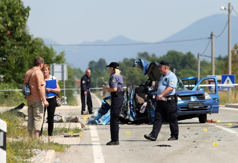 Stravična prometna nesreća u Ličkom Cerju na državnoj cesti D50