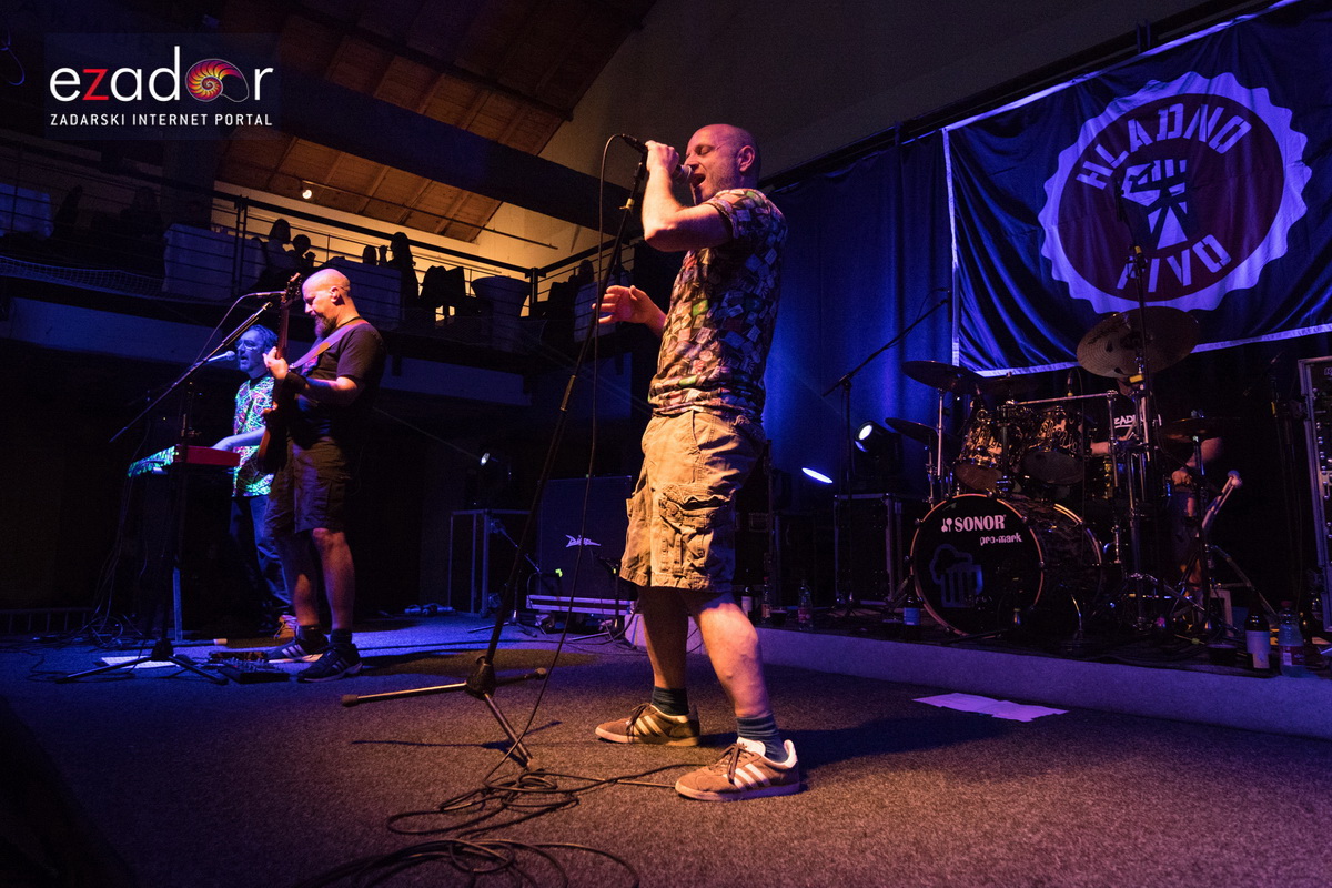 Hladno pivo @ Arsenal Zadar Hladno pivo @ Arsenal Zadar