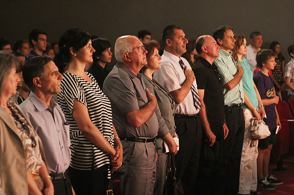 Image 888159 (auto) Image 888159 (auto)