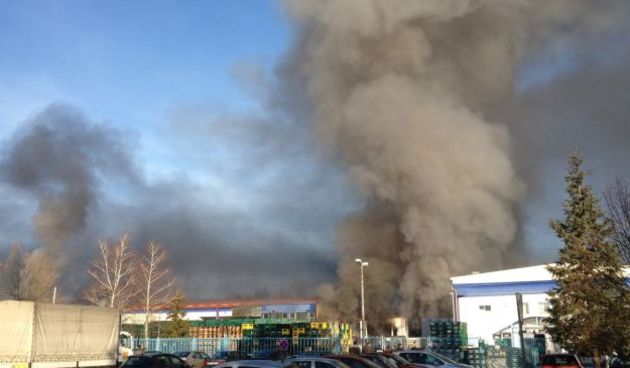 Izbio požar u skladištu tvornice Studenac, foto:takodobra.com