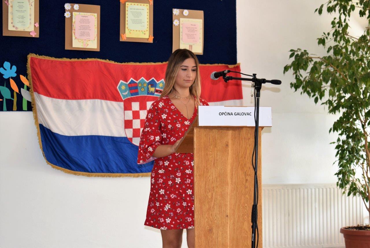 Dan Općine Galovac: Župan Longin otvorio Dom kulture Dan Općine Galovac: Župan Longin otvorio Dom kulture