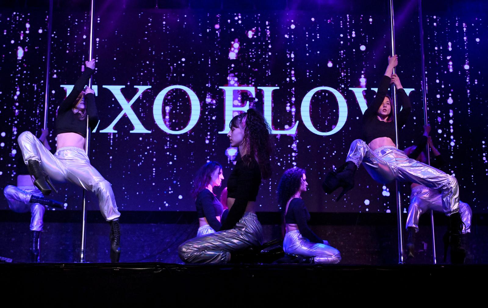 Boogaloo klub: Pole Dance Showcase