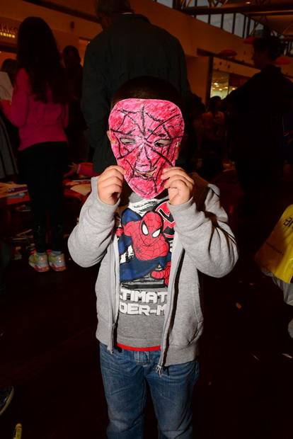 Superheroji u trgovinskom centru Supernova 25. listopada 2014. Foto: Iva Perinčić Superheroji u trgovinskom centru Supernova 25. listopada 2014. Foto: Iva Perinčić