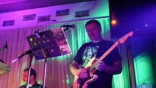 Friday Night Live: Cotton Club @ Famous Beach Bar & Grill 21. listopada 2016. Friday Night Live: Cotton Club @ Famous Beach Bar & Grill 21. listopada 2016.