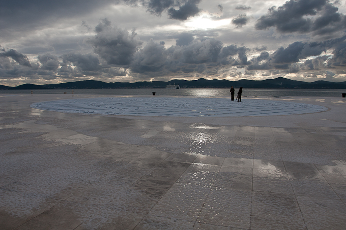 Pozdrav suncu prekriven ledenim pokrivacem 26. studenog 2010, Foto: Leo Banic