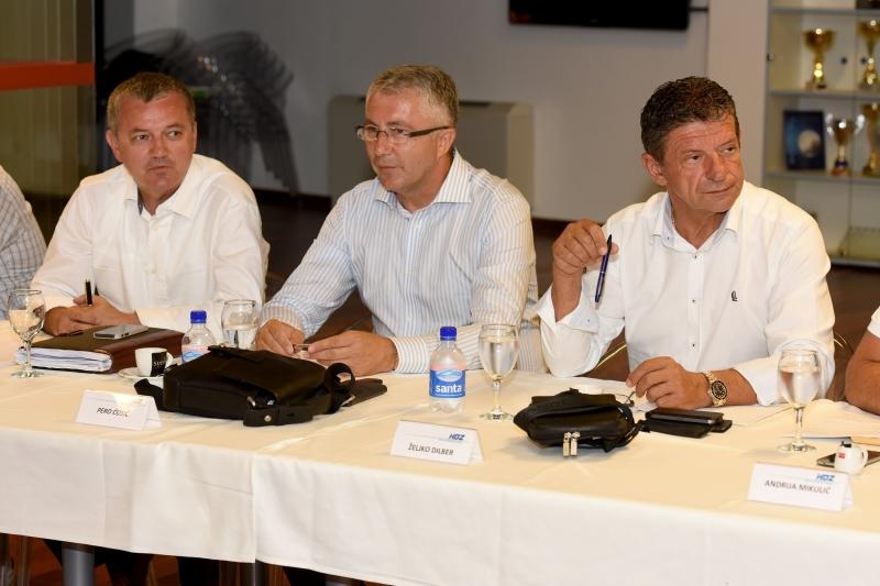 U SC Višnjik u dvorani Krešimir Ćosić održana 43. sjednica Predsjedništva Hrvatske demokratske zajednice.  Photo: Dino Stanin/PIXSELL