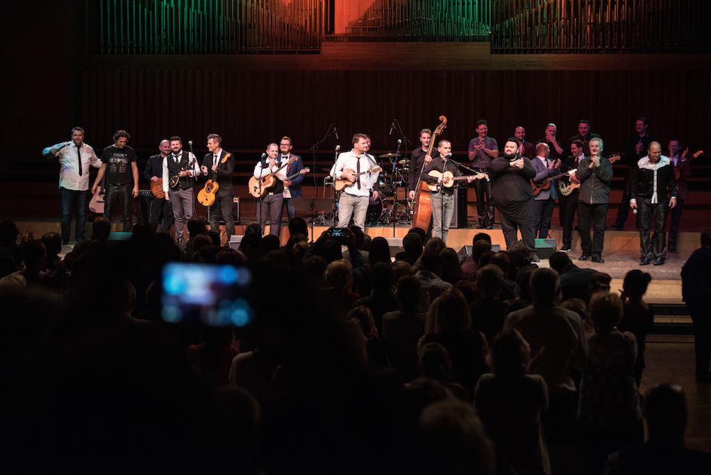 Bojana Gregorić Vejzović, Jacques Houdek, Gazde, vaterpolisti Mladosti i drugi prikupili sredstva za mališane Bojana Gregorić Vejzović, Jacques Houdek, Gazde, vaterpolisti Mladosti i drugi prikupili sredstva za mališane