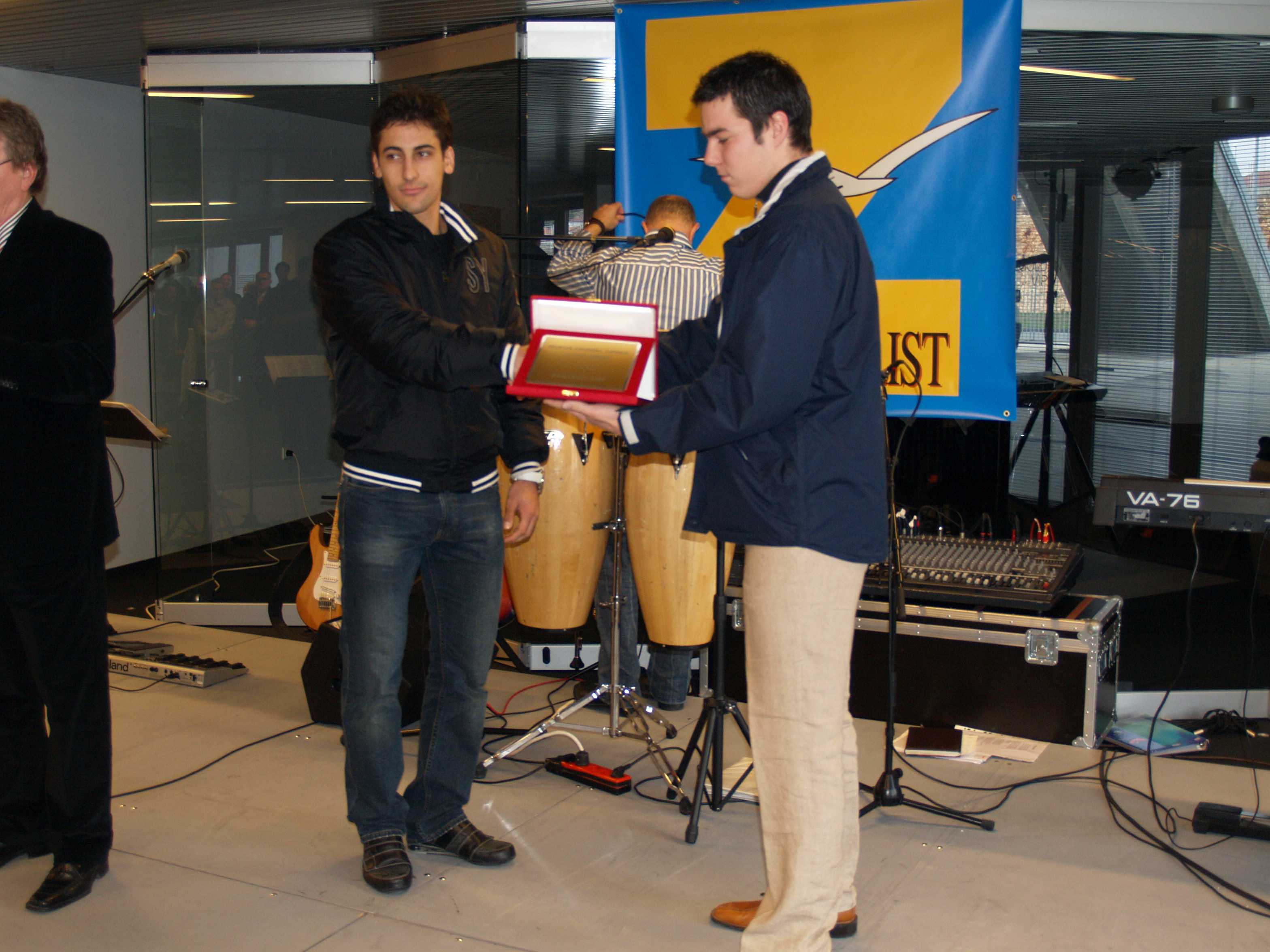 OLYMPUS DIGITAL CAMERA OLYMPUS DIGITAL CAMERA