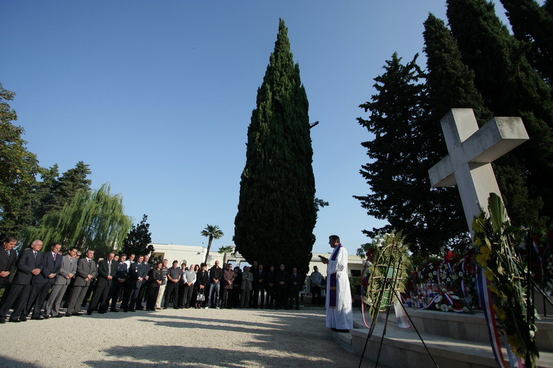 Image 1054217 (auto)