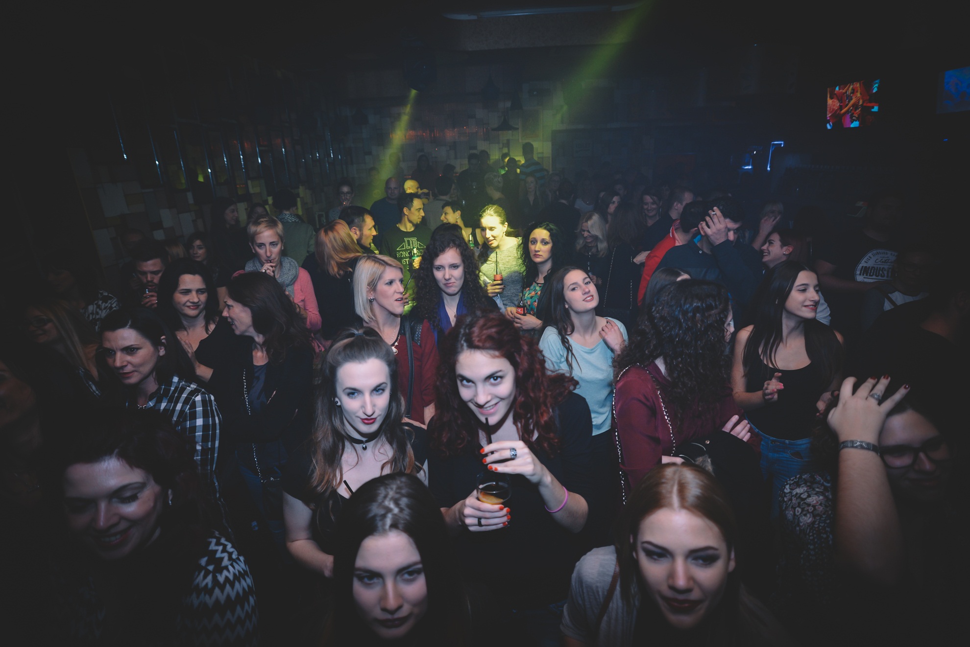 Vatra i Epilog u Maraschino baru, Foto: Iva Perinčić Vatra i Epilog u Maraschino baru, Foto: Iva Perinčić