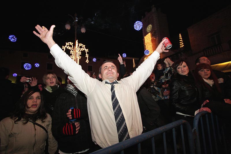 Doček Nove 2009. na Narodnom trgu (foto: Marin Gospić)
