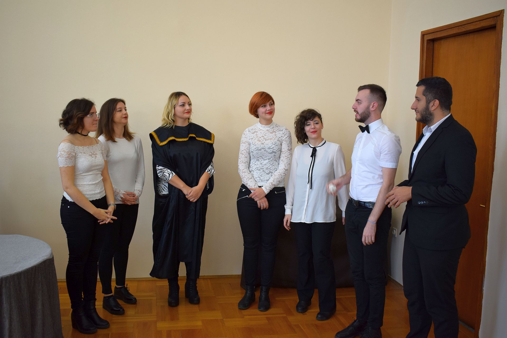 Na Sveučilištu u Zadru promovirano 160 magistrica i magistara Na Sveučilištu u Zadru promovirano 160 magistrica i magistara