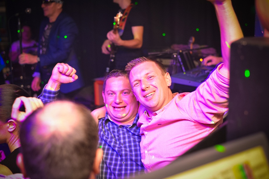 Jura Stublić & Film u Maraschino baru ; foto Iva Perinčić Jura Stublić & Film u Maraschino baru ; foto Iva Perinčić