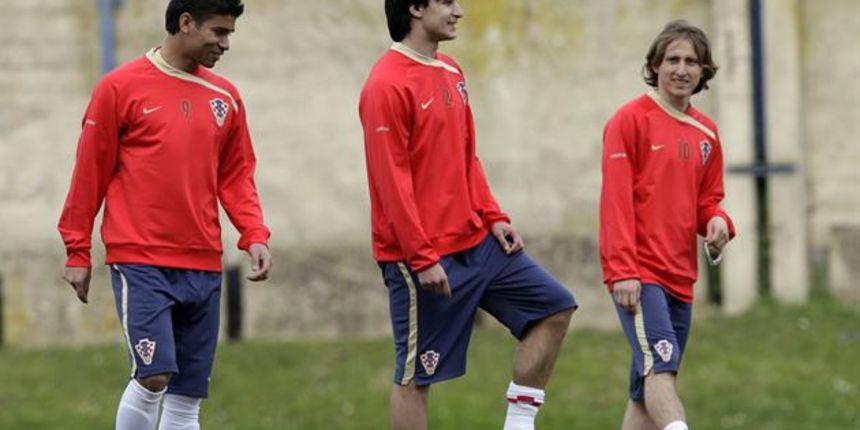 Da Silva, Ćorluka, Modrić (Nenad Dugi CROPIX) Da Silva, Ćorluka, Modrić (Nenad Dugi CROPIX)