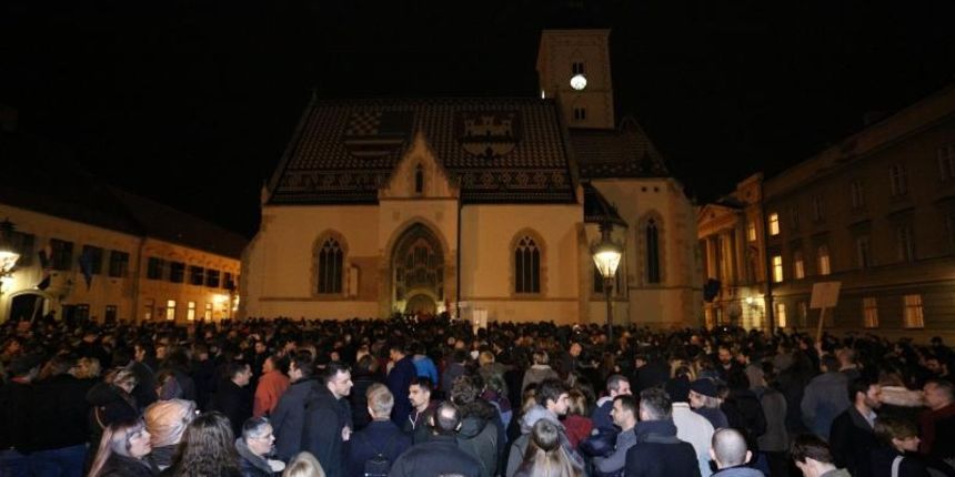 Zagreb – Na Trgu svetog Marka odrzan je prosvjed izdajnika u organizaciji Radnicke fronte. Photo: Anto Magzan/PIXSELL