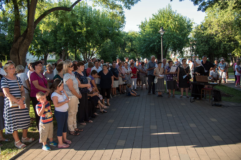 Procesija u Biogradu na blagdan sv. Roka, foto: Vinko Pešić Procesija u Biogradu na blagdan sv. Roka, foto: Vinko Pešić