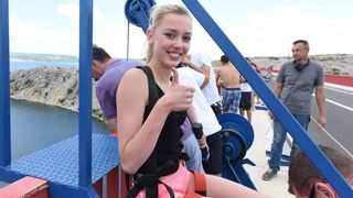 Mario Možnik otvorio bungee jumping sezonu na Masleničkom mostu, Photo: Hrvoje Jelavic/PIXSELL