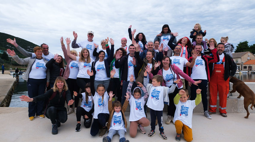 Cromaris organizirao akciju čišćenja obale na Dugom otoku Cromaris organizirao akciju čišćenja obale na Dugom otoku