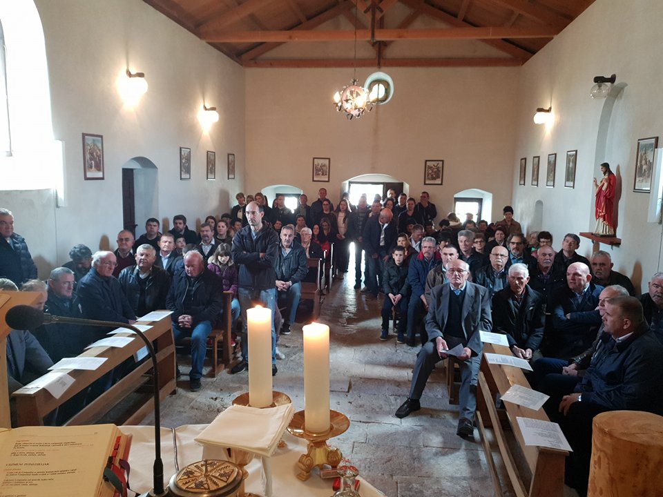 Vukšić: Sveta misa za poginule crkvi sv. Mihovila Vukšić: Sveta misa za poginule crkvi sv. Mihovila