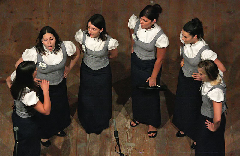 Image 1082939 (auto) Image 1082939 (auto)