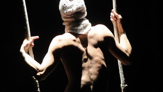 Zagreb, 291011.
Veceras je u staroj tvornici Jedinstvo odrzana jos jedna vecer 7. Festivala novog cirkusa, koji traje od 25.10. do 30.10. Veceras je odrzana cabaret predstava Red room.
Na fotografiji: nastup zracnog akrobata Cohdi Harrella
Foto: Admir Bul Zagreb, 291011.
Veceras je u staroj tvornici Jedinstvo odrzana jos jedna vecer 7. Festivala novog cirkusa, koji traje od 25.10. do 30.10. Veceras je odrzana cabaret predstava Red room.
Na fotografiji: nastup zracnog akrobata Cohdi Harrella
Foto: Admir Bul