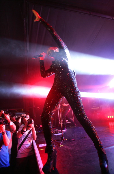 Zagreb, 050711.
Aquarius, Jarun.
Britanska rock grupa Skunk Anansie u klubu Aquarius odrzala je drugi koncert u Zagrebu u godini dana.
Foto: Tomislav Kristo / CROPIX