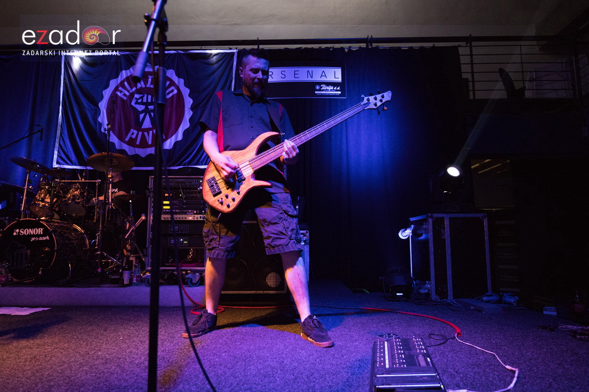 Hladno pivo @ Arsenal Zadar Hladno pivo @ Arsenal Zadar