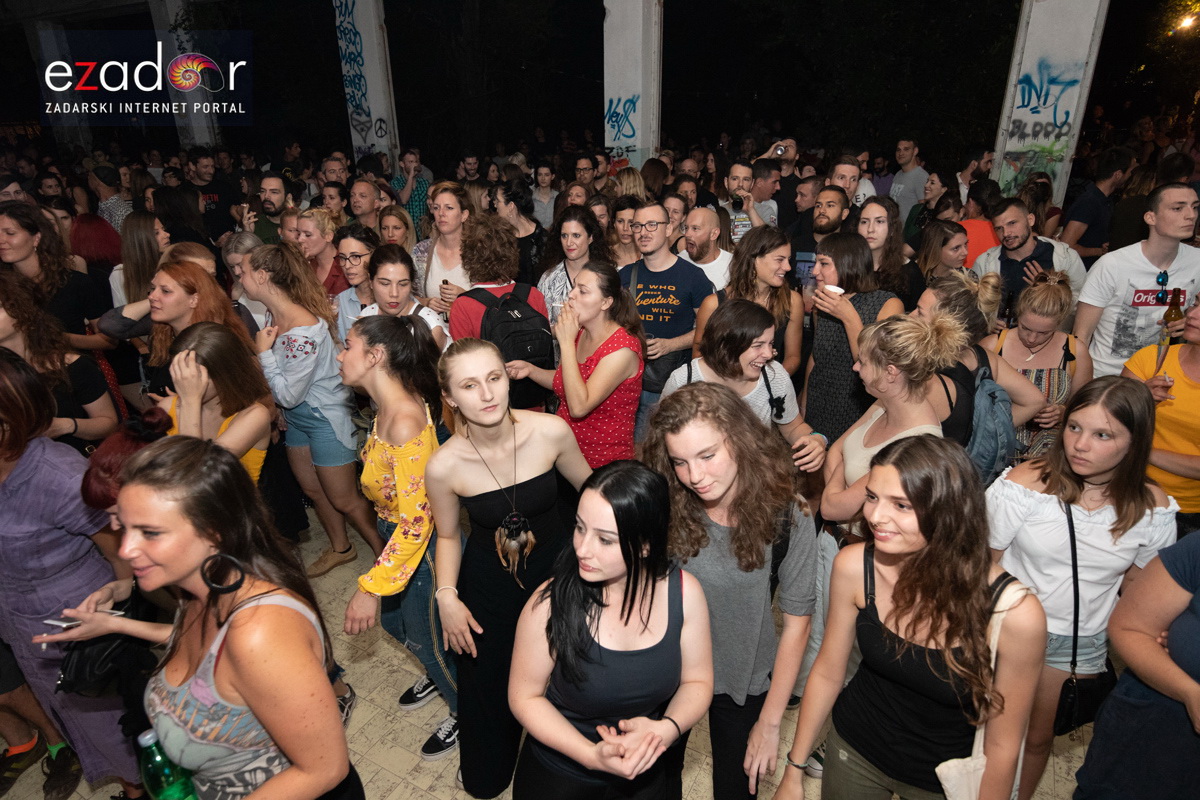 KvartArt 2018.: Art buvljak & koncert Nipplepeoplea