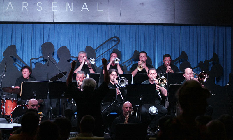 Arsenal – Tribute to swing 2008.