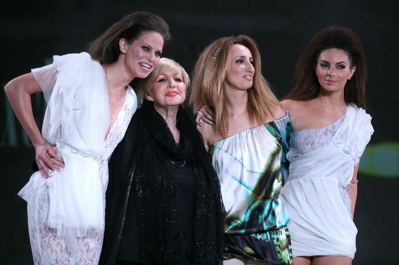 U trgovackom centru West gate odrzana je druga vecer modnog dogadjaja Nivea Cro a porter. Revije ce trajati od 24. do 27. ozujka. U trgovackom centru West gate odrzana je druga vecer modnog dogadjaja Nivea Cro a porter. Revije ce trajati od 24. do 27. ozujka.