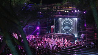 DJ Antoine zapalio Kalypso club, Foto: Bruno Zlomislić DJ Antoine zapalio Kalypso club, Foto: Bruno Zlomislić