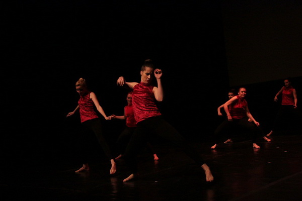 HNK Zadar: 5. Zadarski plesni festival u organizaciji Plesne udruge Gesta okupio je više od 260 plesača HNK Zadar: 5. Zadarski plesni festival u organizaciji Plesne udruge Gesta okupio je više od 260 plesača