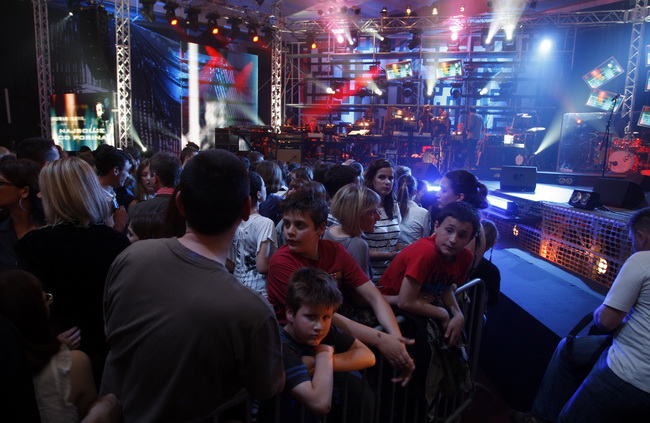 Biograd na Moru, 120510. 
Domacin ovogodisnje dodjele diskografske nagrade Porin je grad Biograd na Moru.
Prve veceri Porina odrzan je koncert pod nazivom Najbolje od Porina, a izvodile su se najbolje pobjednicke pjesme. 
Foto: Jure Miskovic / CROPIX