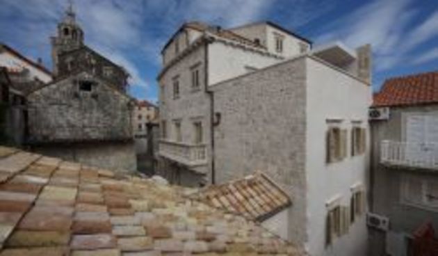 Dimitri Lešić palača