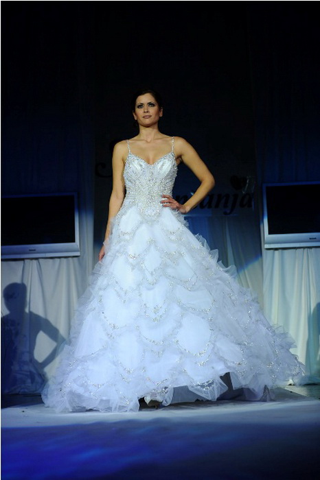 Mostar: 1. Sajam vjencanja Mostar: 1. Sajam vjencanja