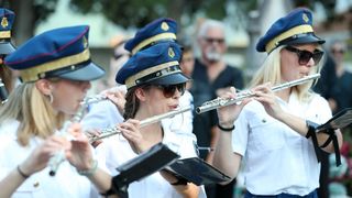 Posljednji ispraćaj Olivera Dragojevića na groblju Sveti Roko u Veloj Luci Posljednji ispraćaj Olivera Dragojevića na groblju Sveti Roko u Veloj Luci