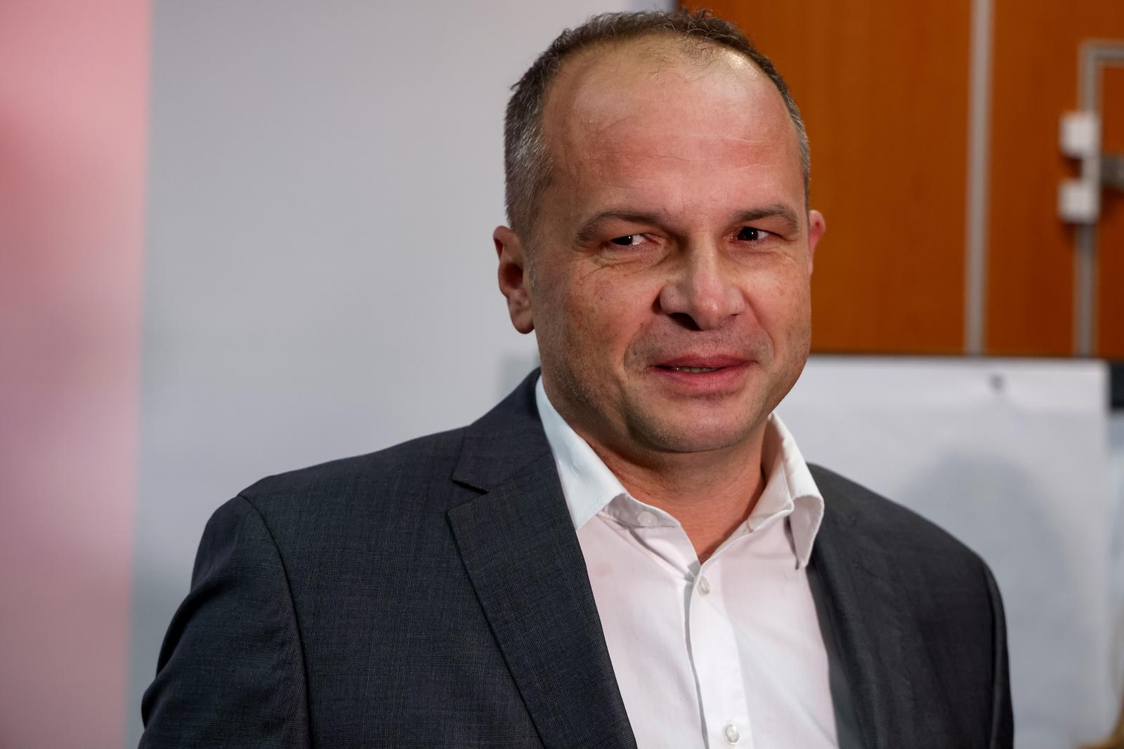 SDP održao konferenciju za medije: “Koruptivni proračun i aktualna politicka situacija”
