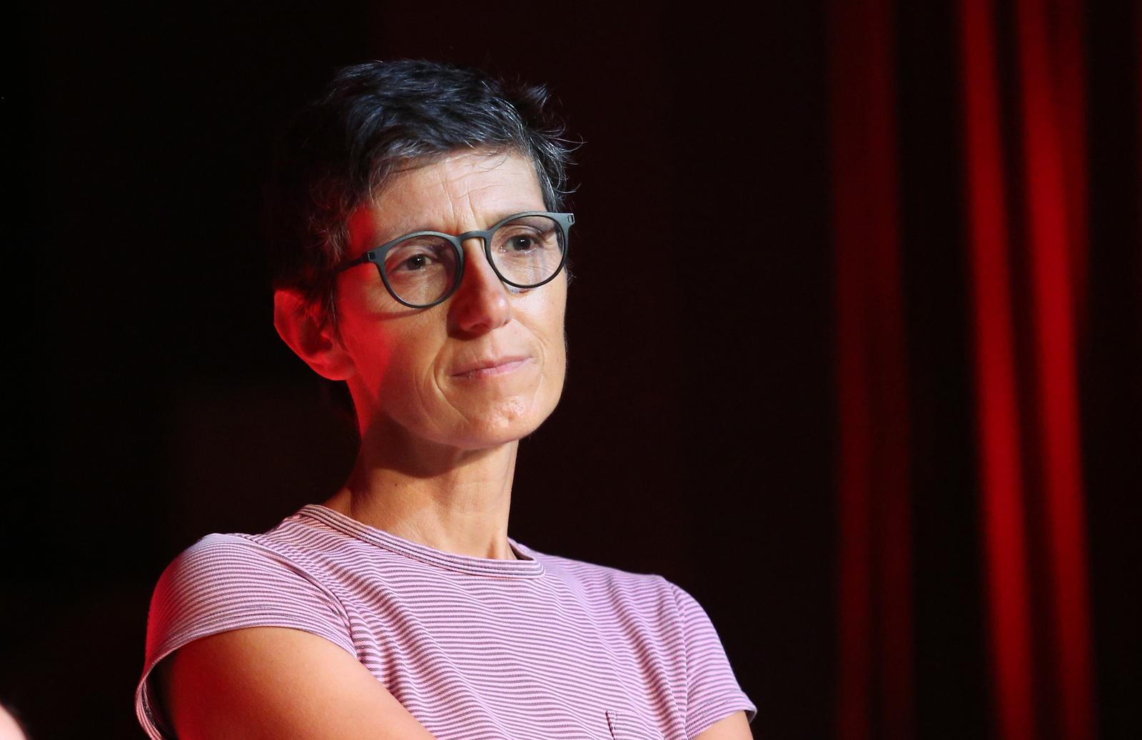 U kući umjetnosti Arsen održan okrugli stol: ‘Novinarstvo kao javno dobro ili korporativno zlo’ U kući umjetnosti Arsen održan okrugli stol: ‘Novinarstvo kao javno dobro ili korporativno zlo’