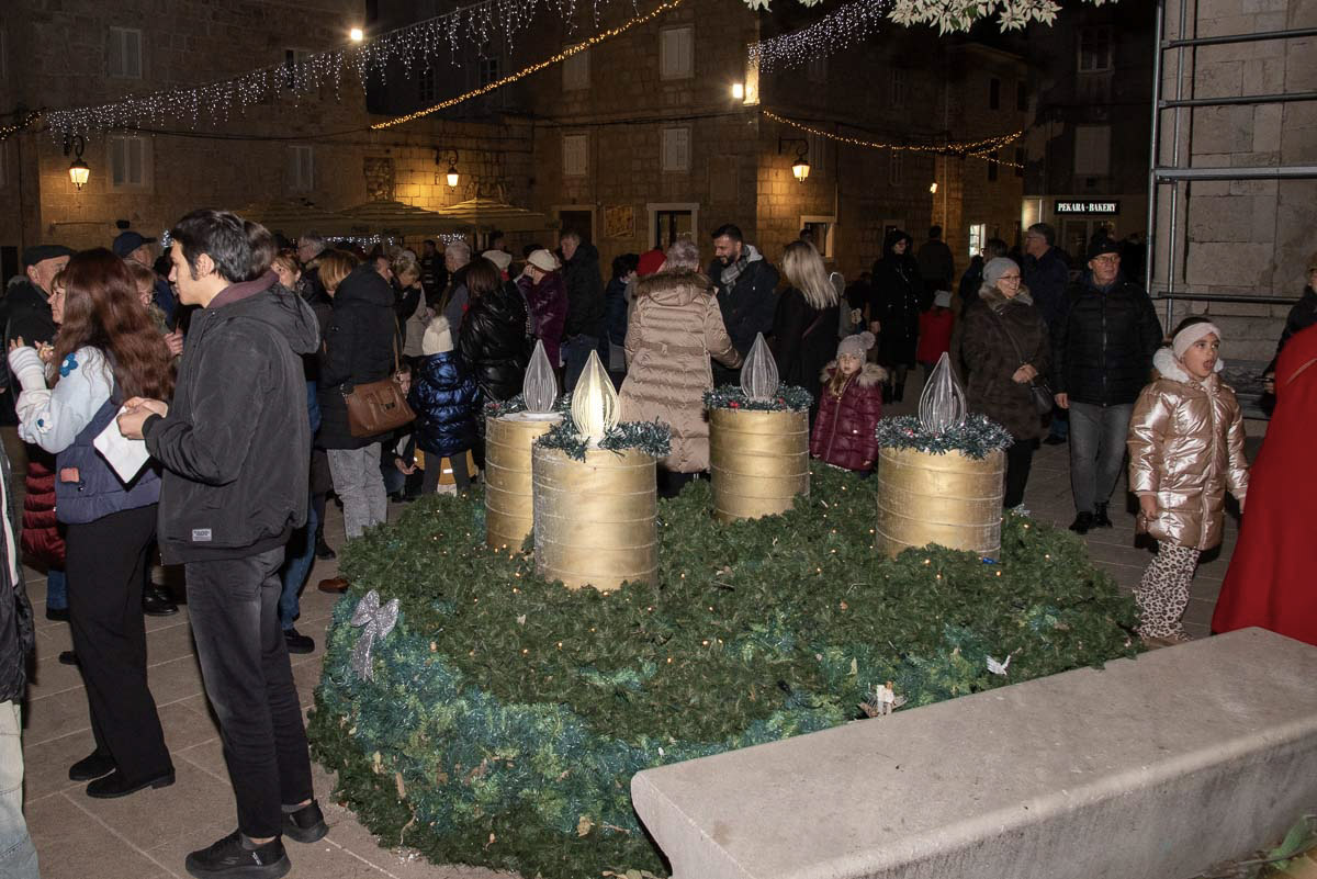 Otvorenje Adventa u Pagu