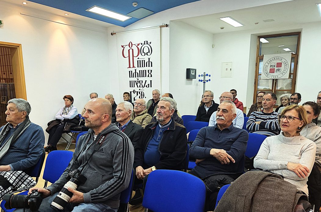 3. Velik interes publike za Bilosnićevo predavanje 3. Velik interes publike za Bilosnićevo predavanje
