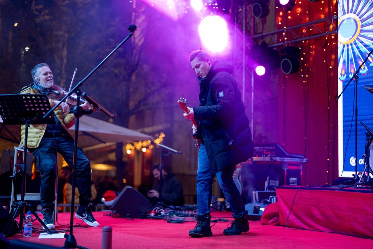 Tajči na Trgu Petra Zoranića