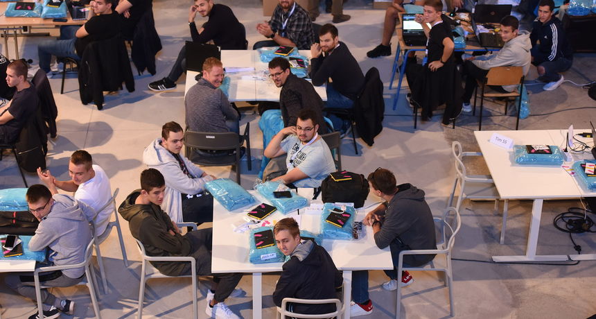 My Smart City #2 konferencija i hackaton u Zadru My Smart City #2 konferencija i hackaton u Zadru