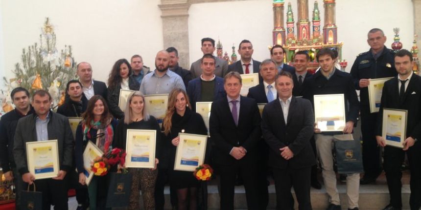 “Nasmiješeno sunce” za poseban doprinos turističkoj sezoni “Nasmiješeno sunce” za poseban doprinos turističkoj sezoni