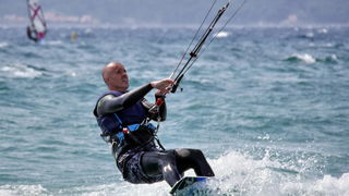 Surferi i kiteri guštali u južini na Boriku Surferi i kiteri guštali u južini na Boriku