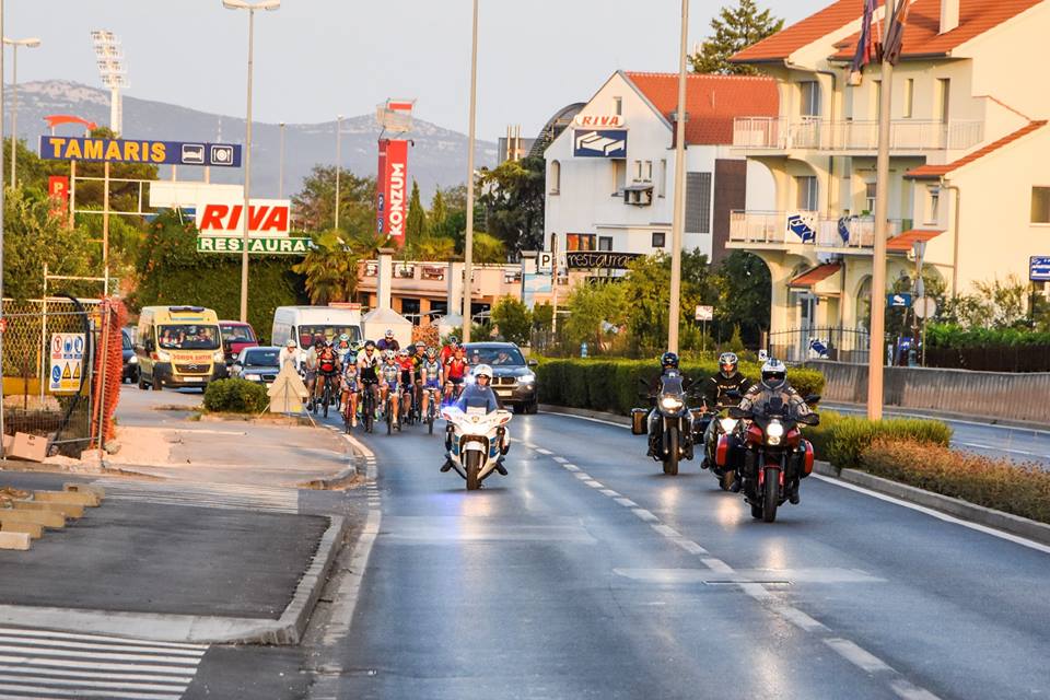 Državni vrh u Kninu pozdravio zadarske motoriste i bicikliste Državni vrh u Kninu pozdravio zadarske motoriste i bicikliste